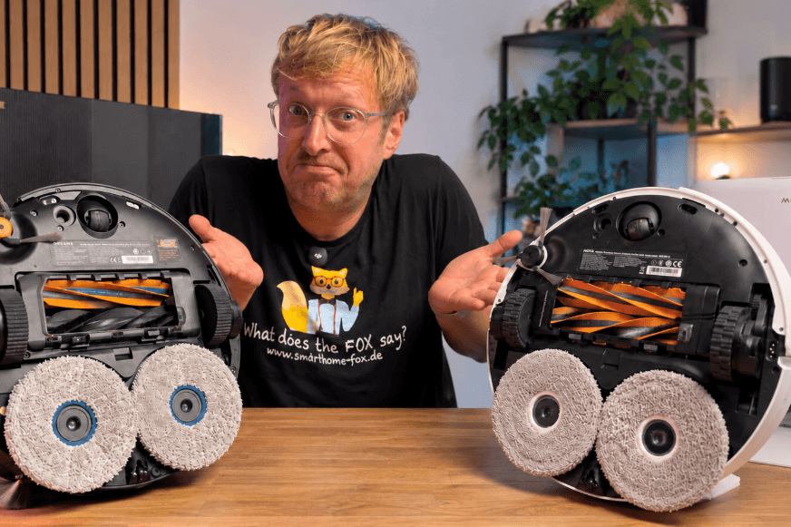 Dreame X60 vs MOVA V70 von unten mit Doppelbürsten, Seitenbürste und zwei runden Wischpads